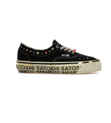 Vans Satoshi Nakamoto Round Lucky Charm